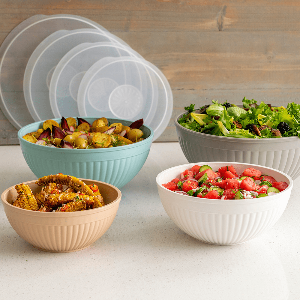 Ware 8- Piece Covered Bowl Set